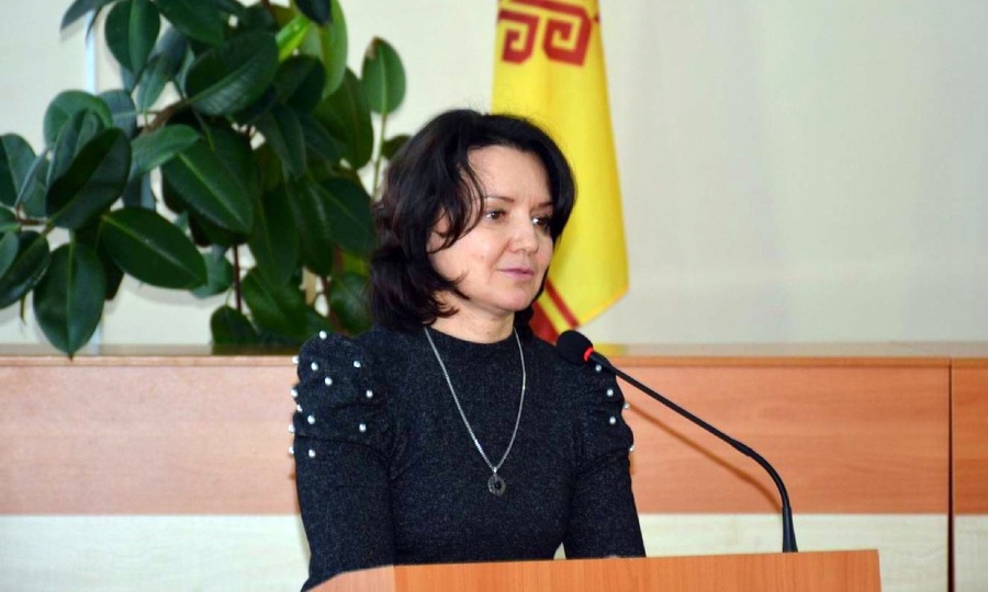Главой Вурнарского района стала Надежда Никандрова