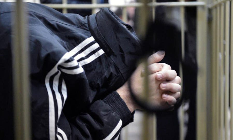 Чебоксарец получил 1 год лишения свободы условно за применение насилия в отношении судебного пристава