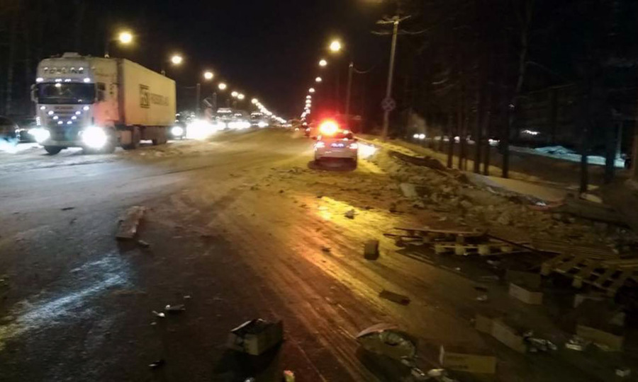 В Чебоксарском районе произошла авария с участием семи автомобилей