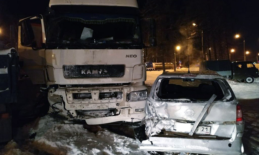 В Чебоксарском районе произошла авария с участием семи автомобилей