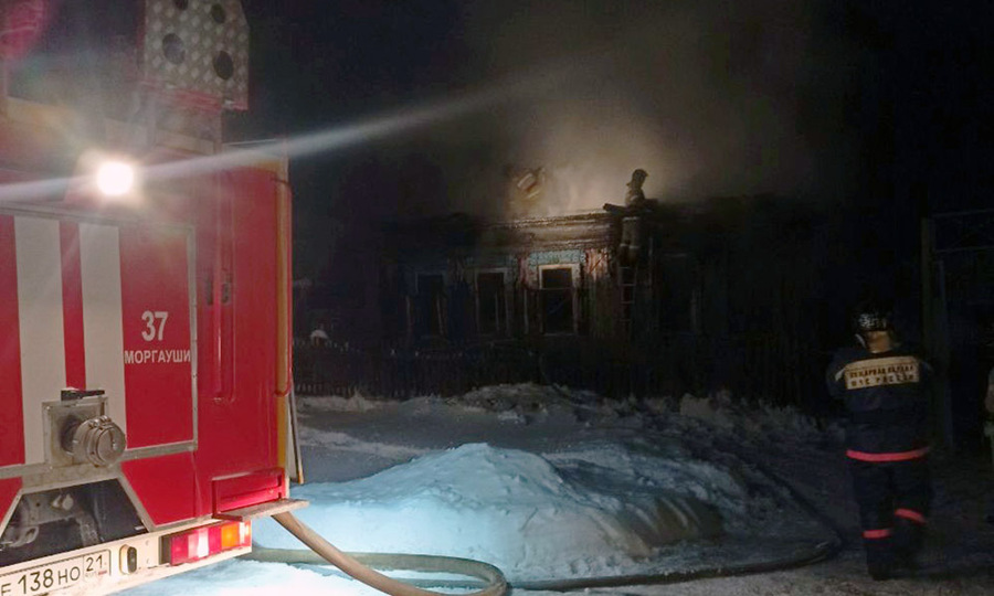 В Моргаушском районе при пожаре погибли три человека