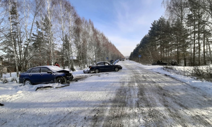 В Чебоксарском районе произошло ДТП с участием трех авто