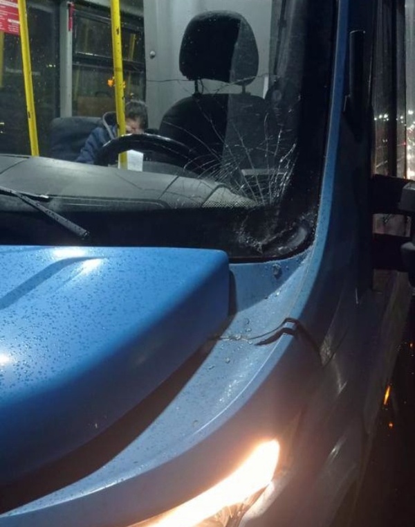 В Чебоксарах мужчина погиб под колесами автобуса