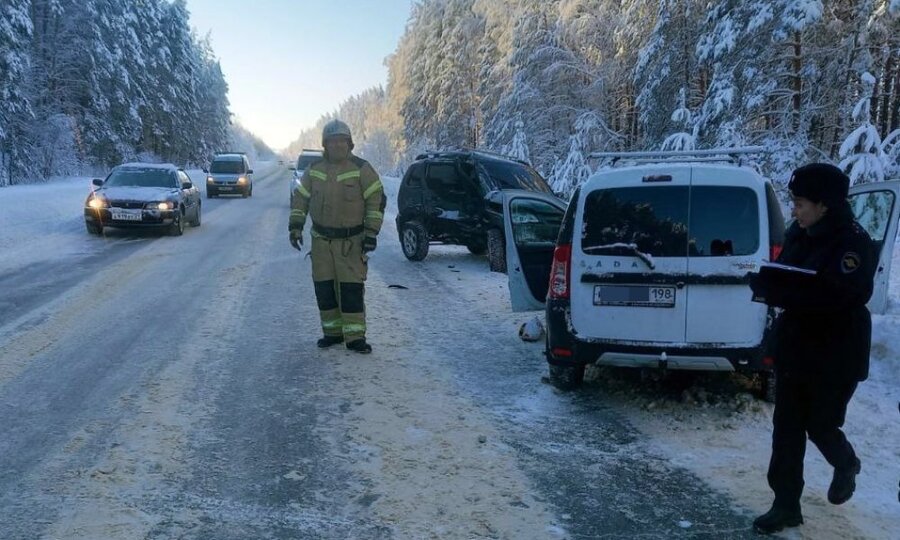 Пассажир легковушки погиб в ДТП в Шумерлинском районе