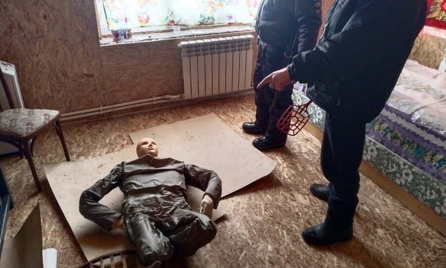 Житель Красночетайского района убил односельчанина с помощью топора